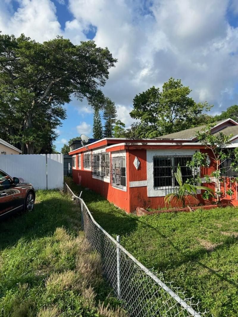 1220 NW 71st Street, Miami, FL 33147 Photo