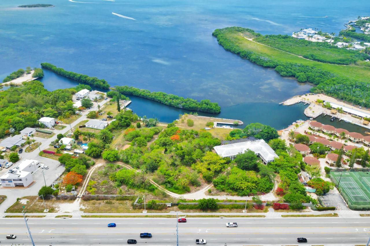 6500-6600 Overseas Highway, Marathon, FL 33050 Photo