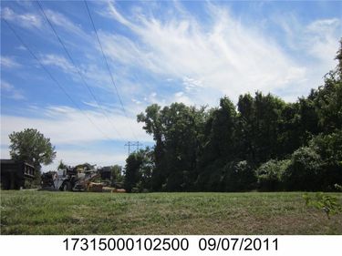 1409 NE Russell Road, Kansas City, MO 64116