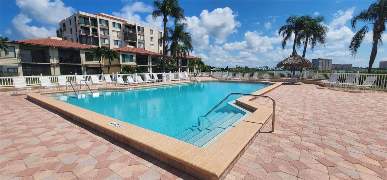 6219 Palma Del Mar Boulevard S, Unit 206, Saint Petersburg, FL 33715 Photo