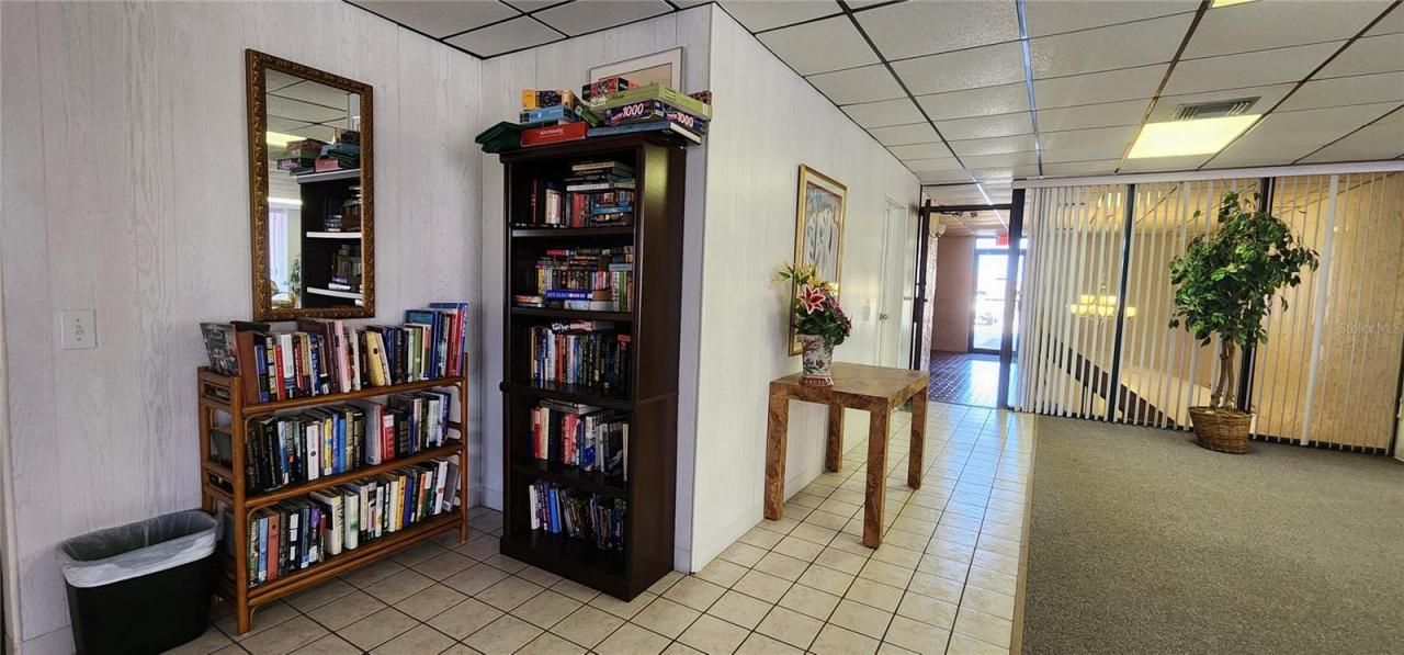 6219 Palma Del Mar Boulevard S, Unit 206, Saint Petersburg, FL 33715 Photo