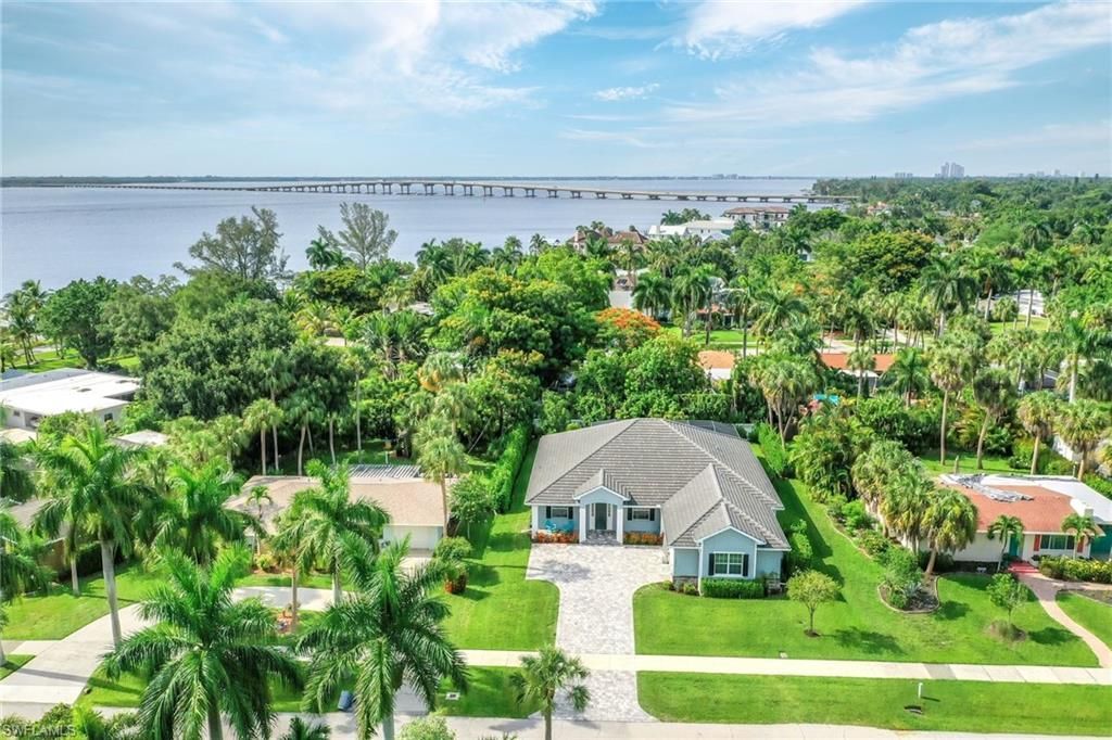 1221 La Faunce Way, Fort Myers, FL 33919 Photo