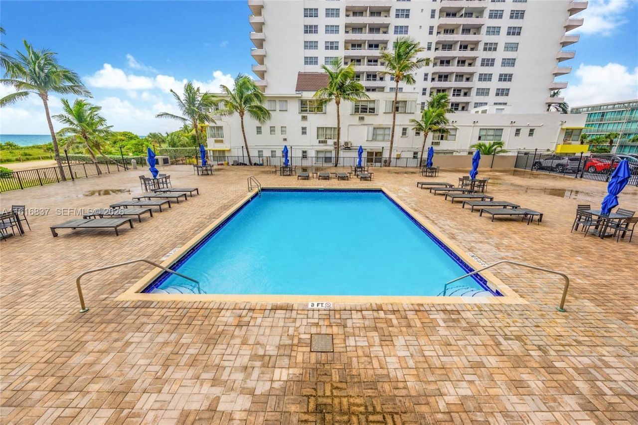 9273 Collins Ave, Unit 507, Surfside, FL 33154 Photo