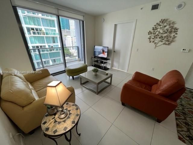 31 SE 6th St, Unit 1606, Miami, FL 33131 Photo
