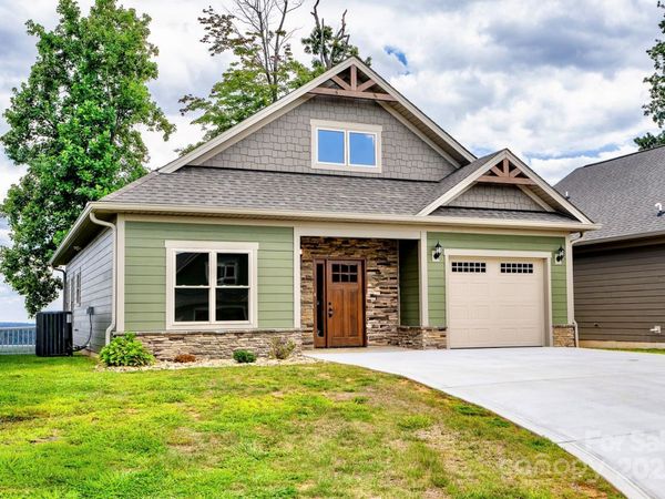 1387 River Club Ridge, Lenoir, NC 28645