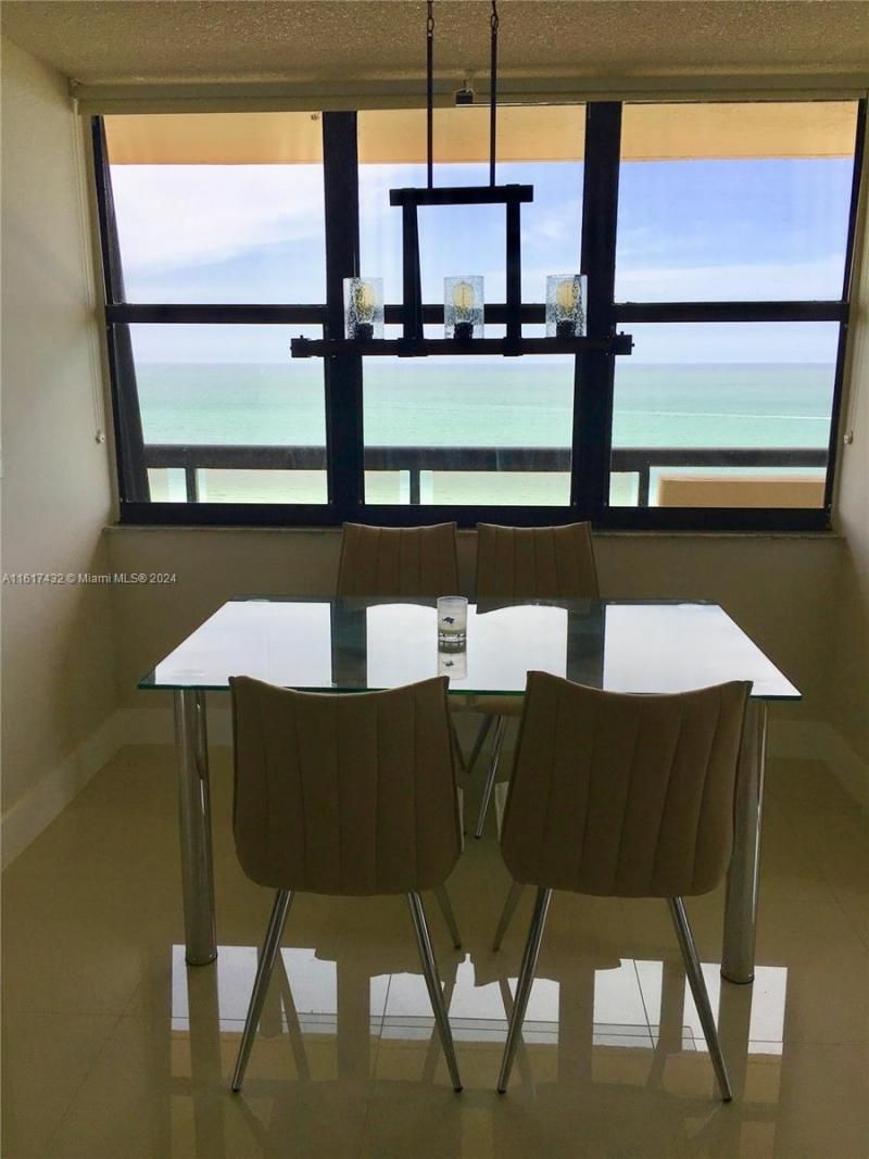 2555 Collins Ave, Unit 1711, Miami Beach, FL 33140 Photo