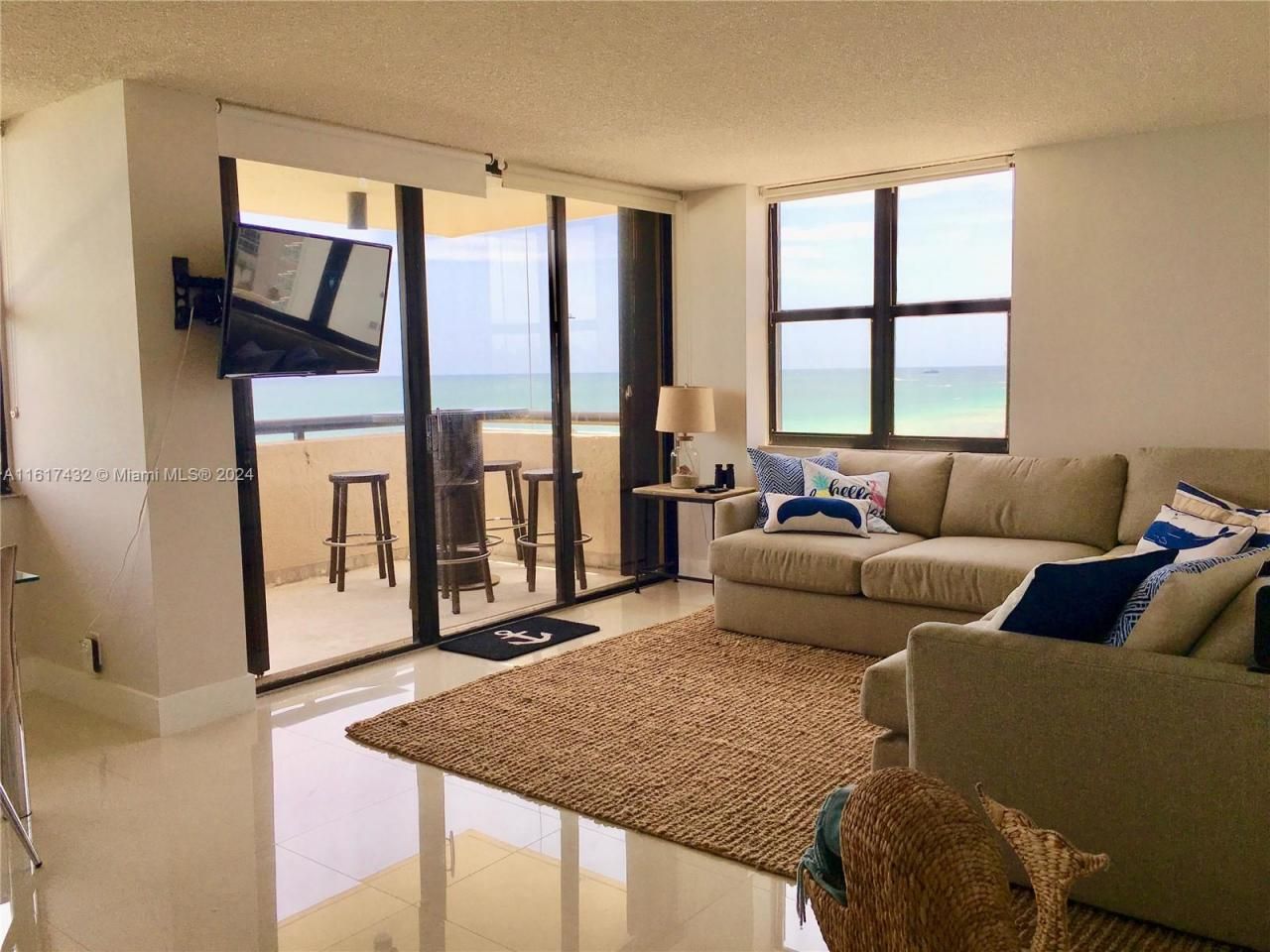 2555 Collins Ave, Unit 1711, Miami Beach, FL 33140 Photo