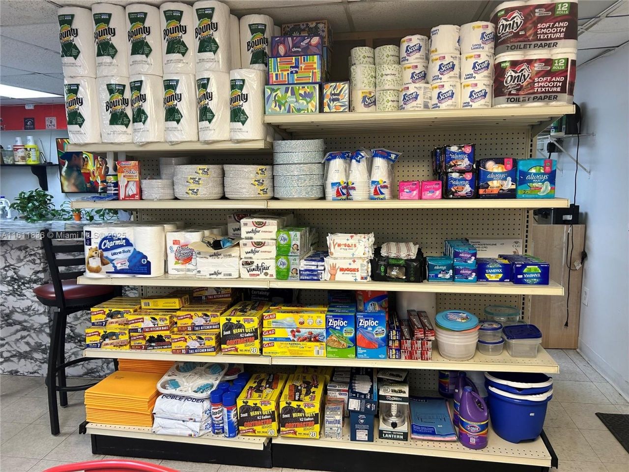 7601 E Treasure Dr, North Bay Village, FL 33141 Photo