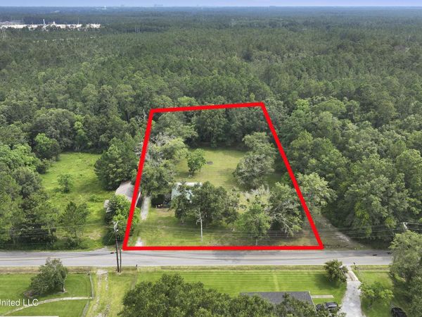 16027 Landon Road, Gulfport, MS 39503