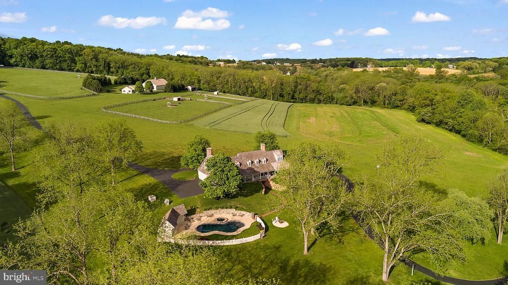 4635 Newark Road, Cochranville, PA 19330 Main Photo