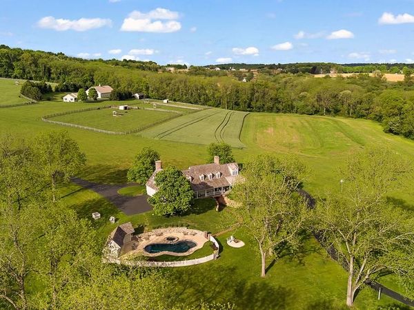 4635 NEWARK ROAD, COCHRANVILLE, PA 19330