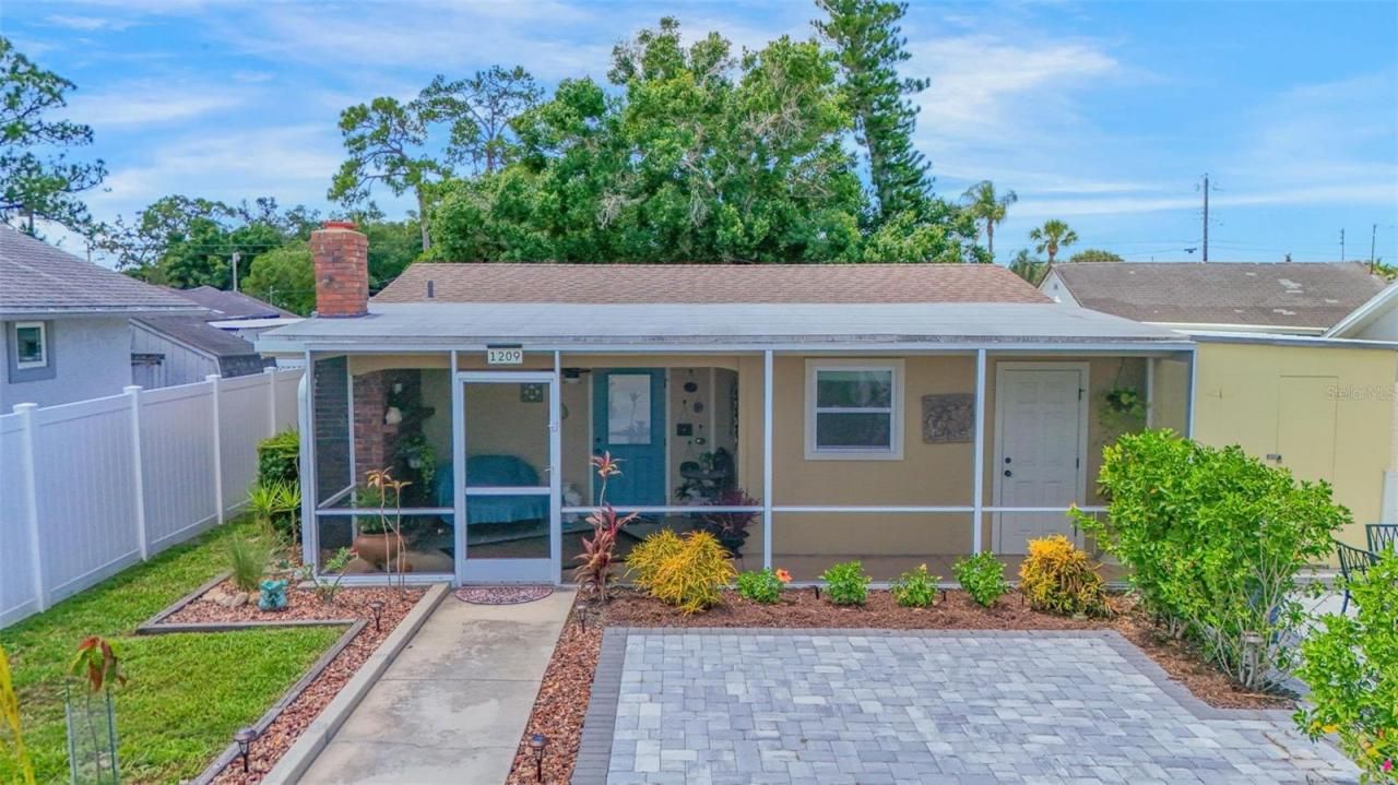 3502 Bahia Vista Street, Sarasota, FL 34239 Photo