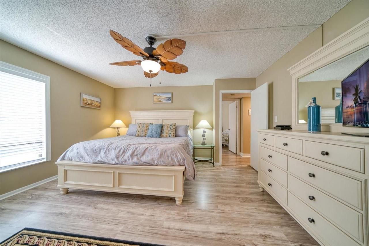 450 S Gulfview Boulevard, Unit 704, Clearwater Beach, FL 33767 Photo