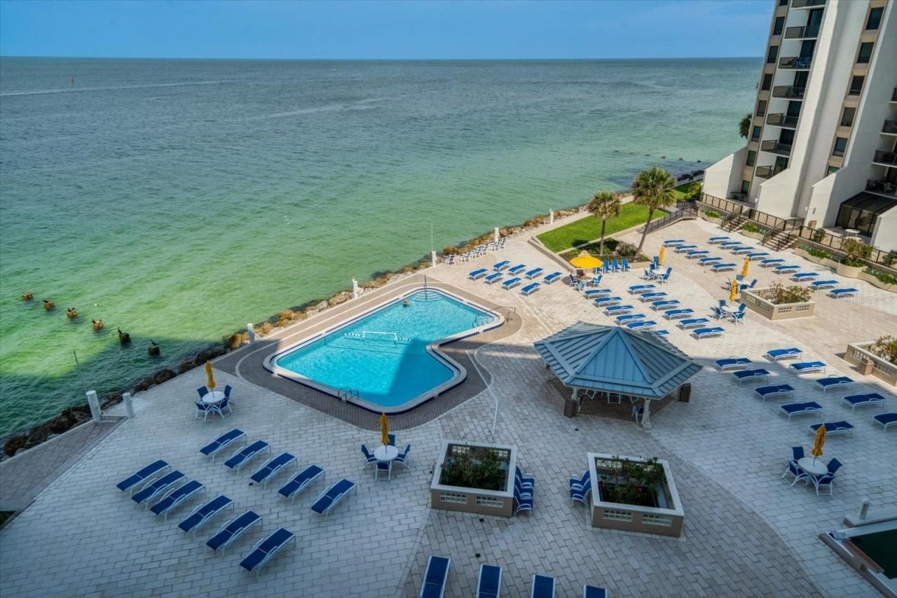450 S Gulfview Boulevard, Unit 704, Clearwater Beach, FL 33767 Photo