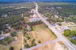 5119 Backman Avenue photo 4