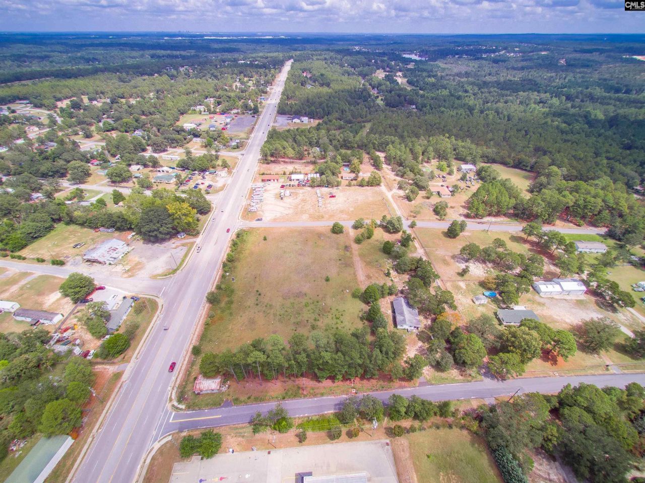 5119 Backman Avenue Photo 5