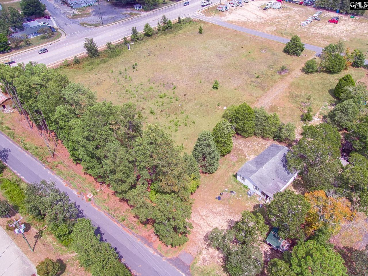 5119 Backman Avenue Photo 6