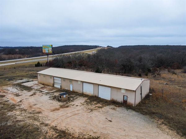 11178 N 366 Road, Wewoka, OK 74884