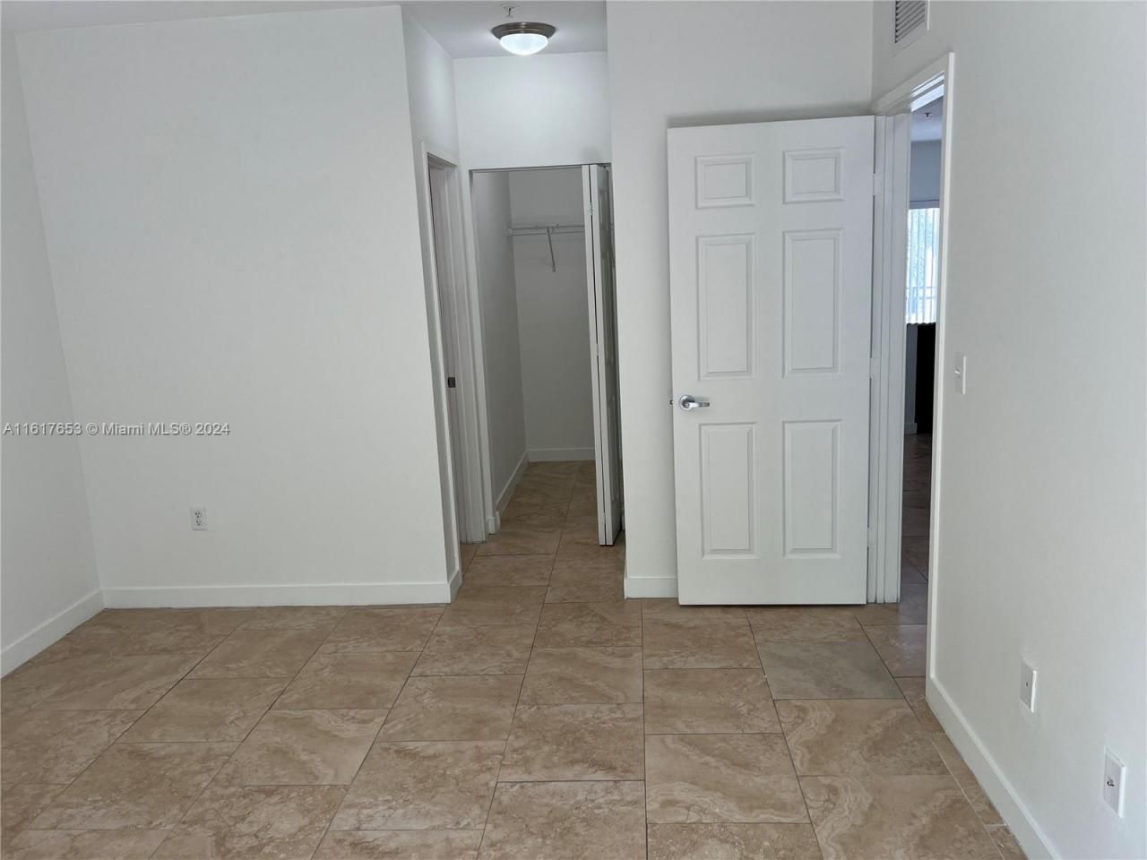 7945 W 2nd Ct, Unit 102, Hialeah, FL 33014 Photo