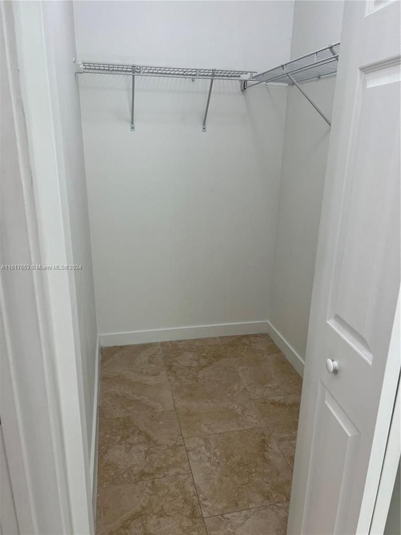 7945 W 2nd Ct, Unit 102, Hialeah, FL 33014 Photo