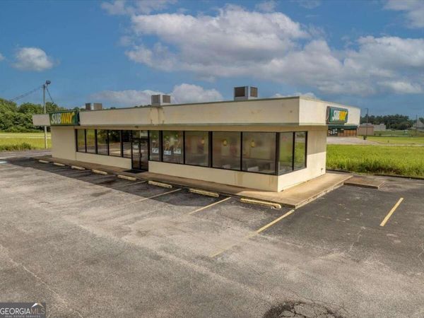 1161 Pine Street, Unadilla, GA 31091