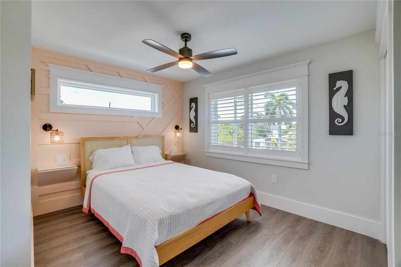 2102 Avenue B, Bradenton Beach, FL 34217 Photo