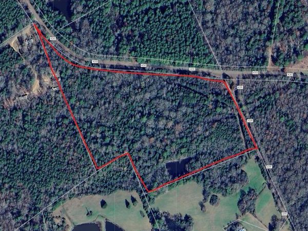 106 County Road 439, Joaquin, TX 75954