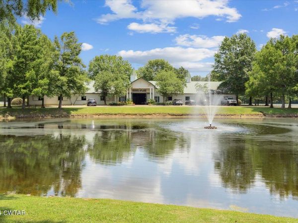 450 N Reid Hooker Road, Eads, TN 38028