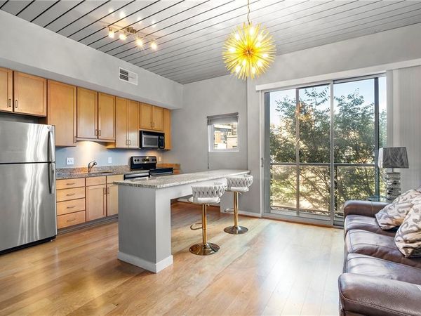 620 Glen Iris Drive NE, Unit 205, Atlanta, GA 30308