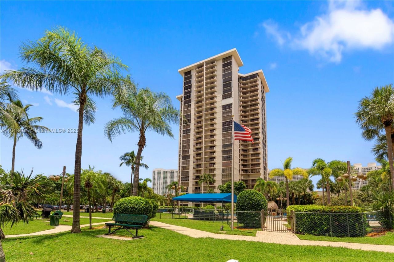 18181 NE 31st Ct, Unit 2202, Aventura, FL 33160 Photo