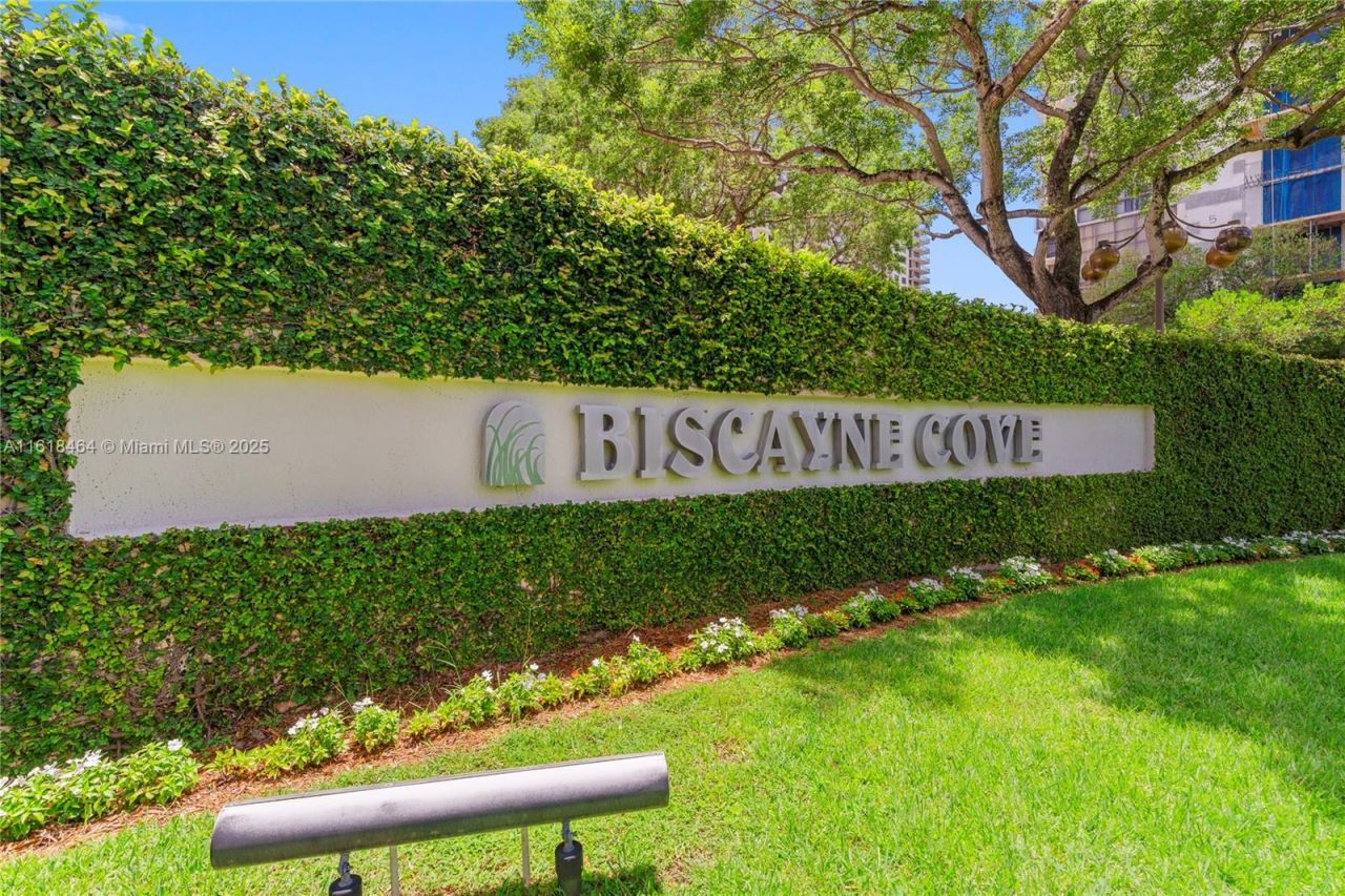 18181 NE 31st Ct, Unit 2202, Aventura, FL 33160 Photo