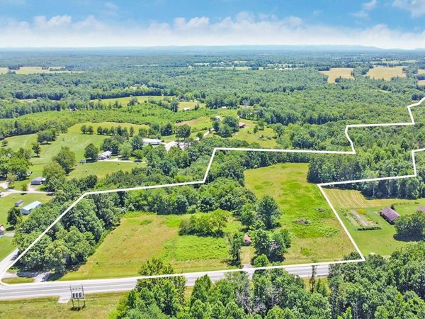 4805 S York Hwy, Jamestown, TN 38556