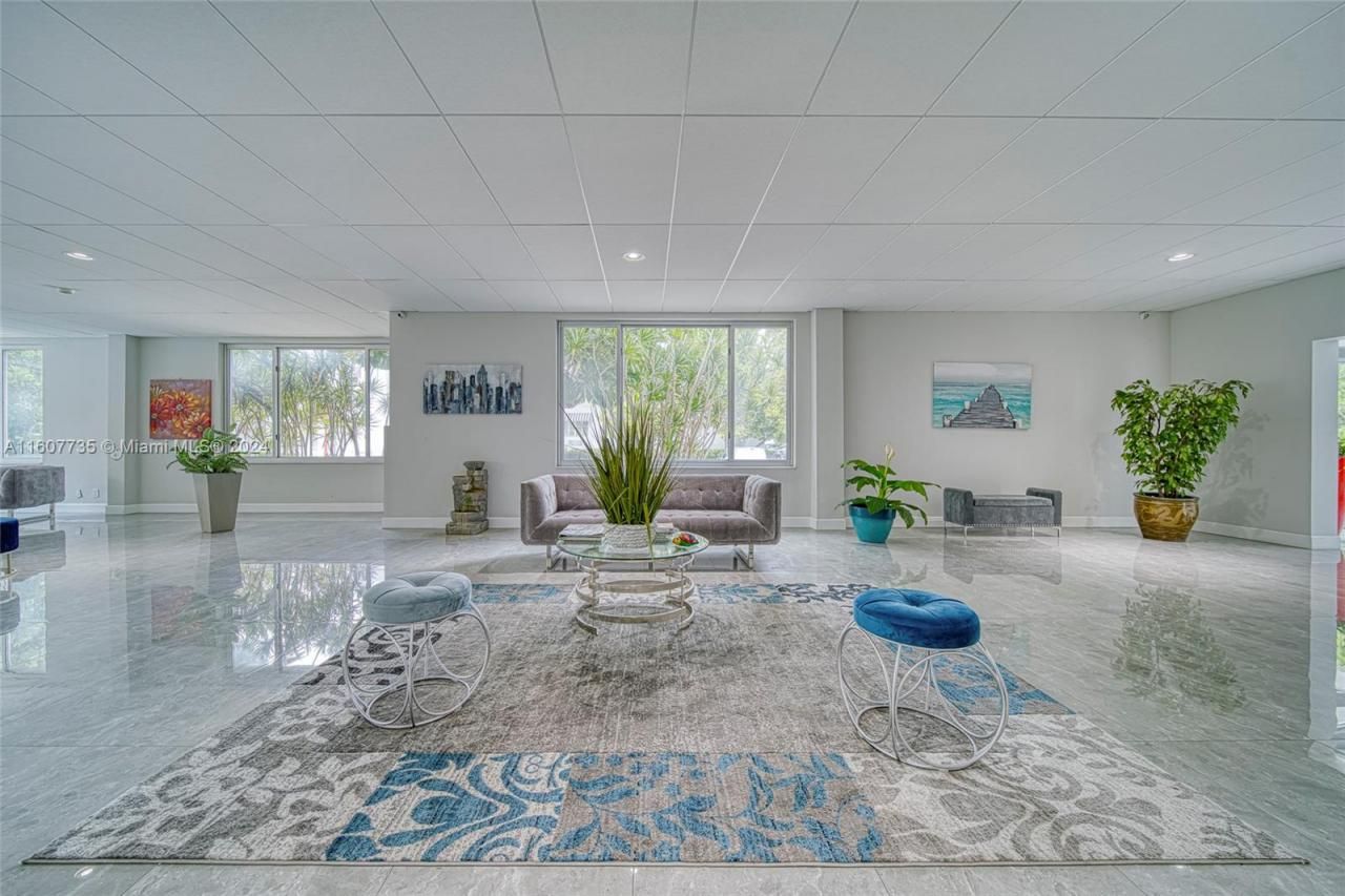 9700 E Bay Harbor Dr, Unit 508, Bay Harbor Islands, FL 33154 Photo