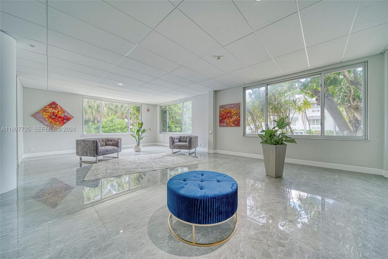 9700 E Bay Harbor Dr, Unit 508, Bay Harbor Islands, FL 33154 Photo