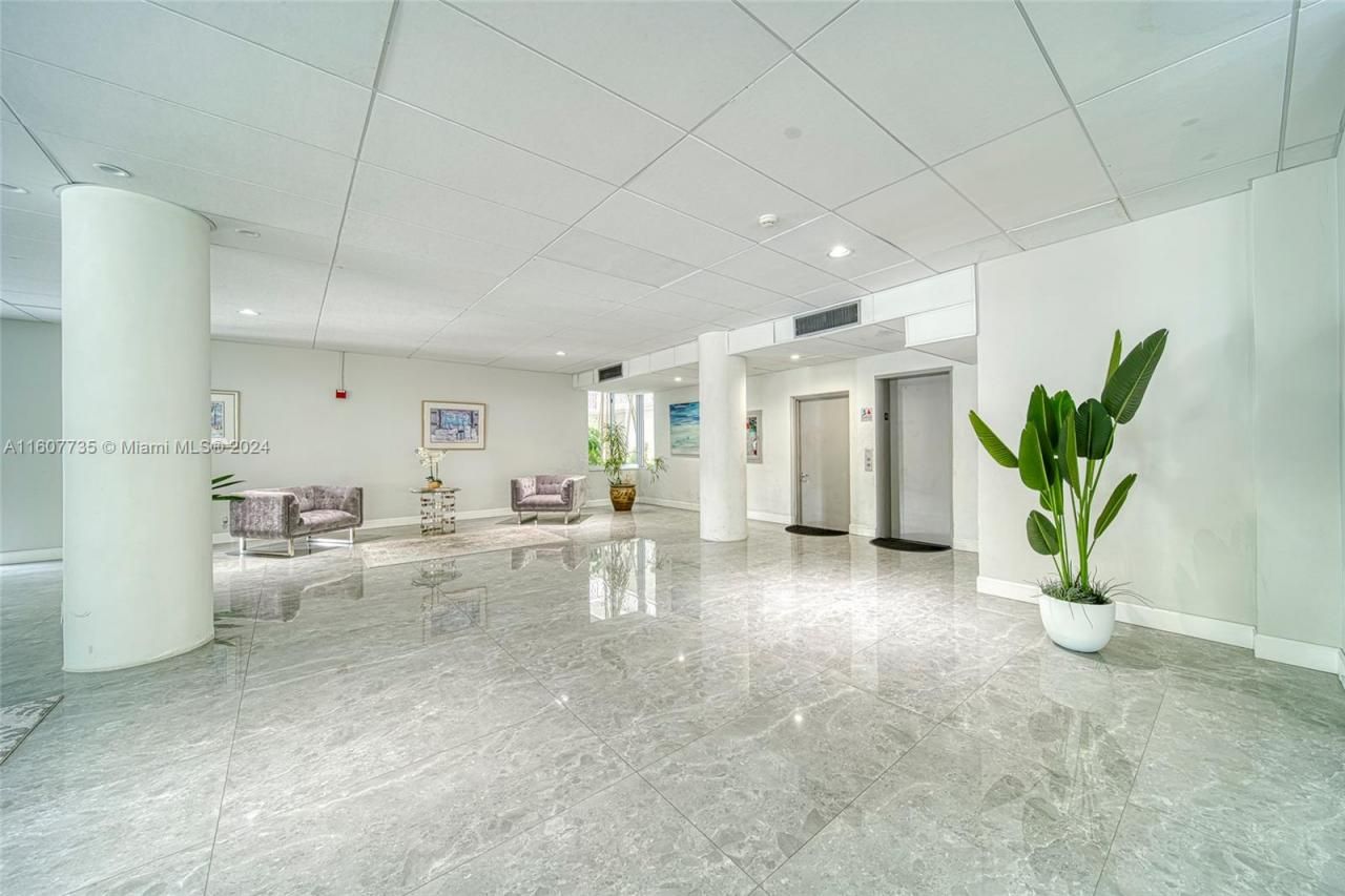 9700 E Bay Harbor Dr, Unit 508, Bay Harbor Islands, FL 33154 Photo