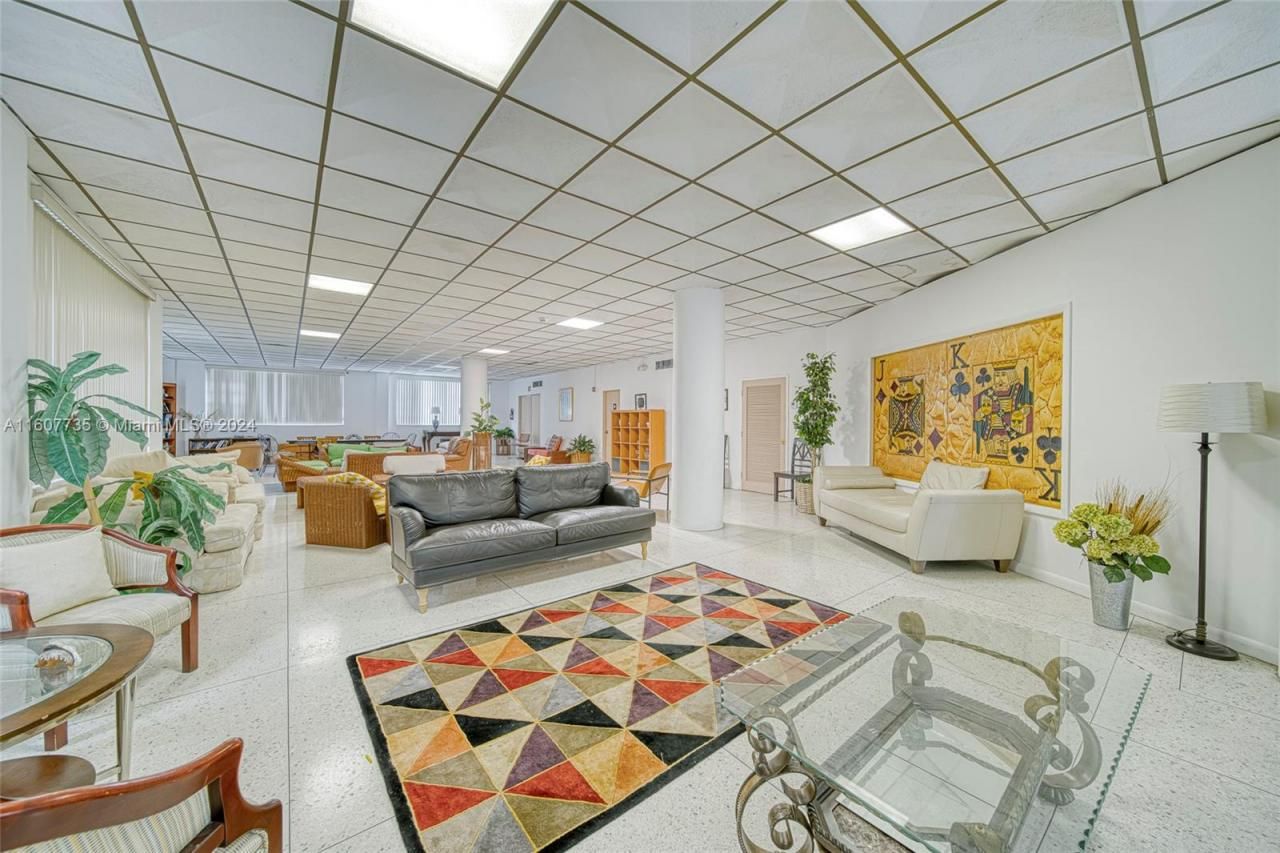 9700 E Bay Harbor Dr, Unit 508, Bay Harbor Islands, FL 33154 Photo