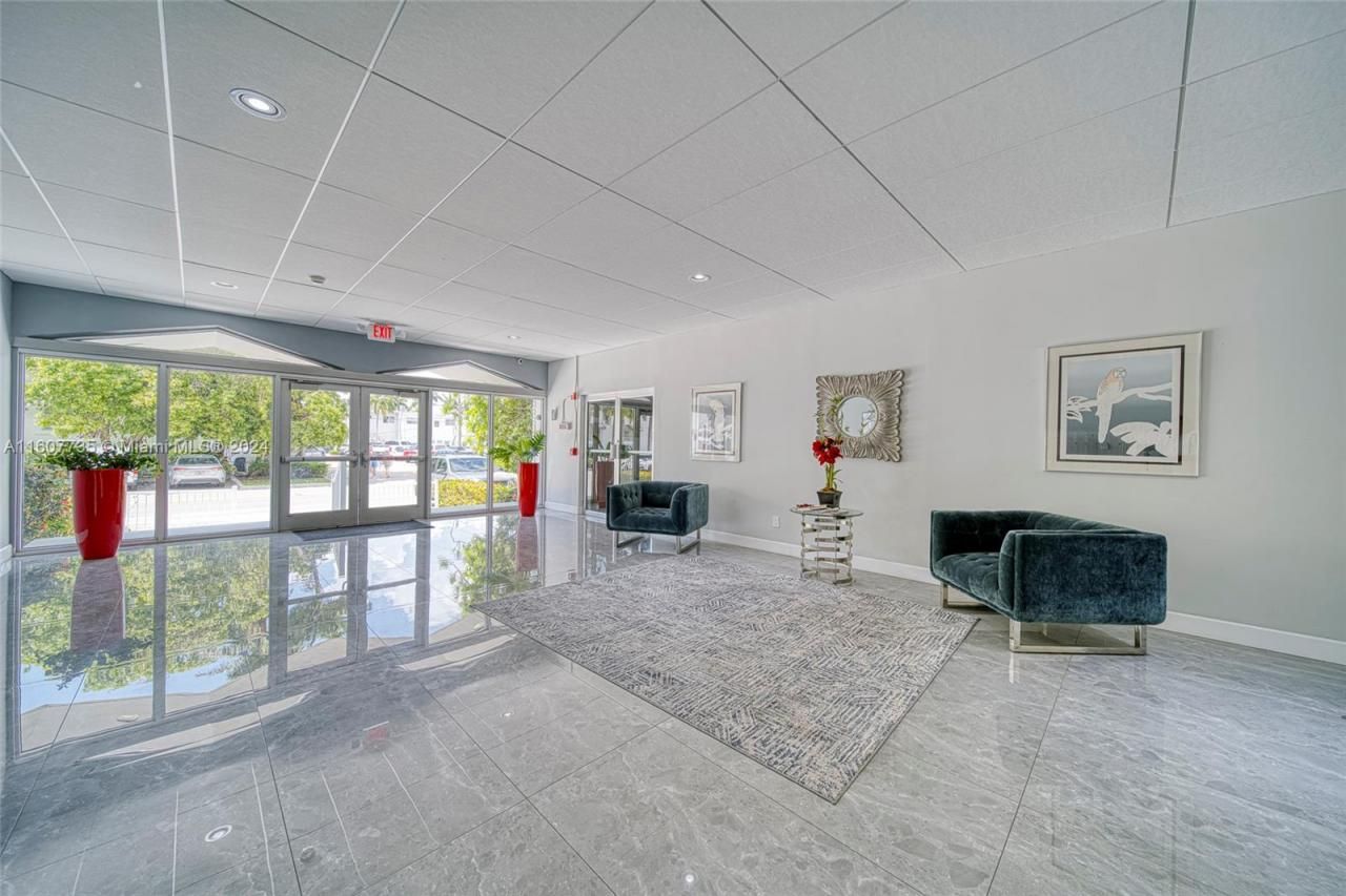 9700 E Bay Harbor Dr, Unit 508, Bay Harbor Islands, FL 33154 Photo