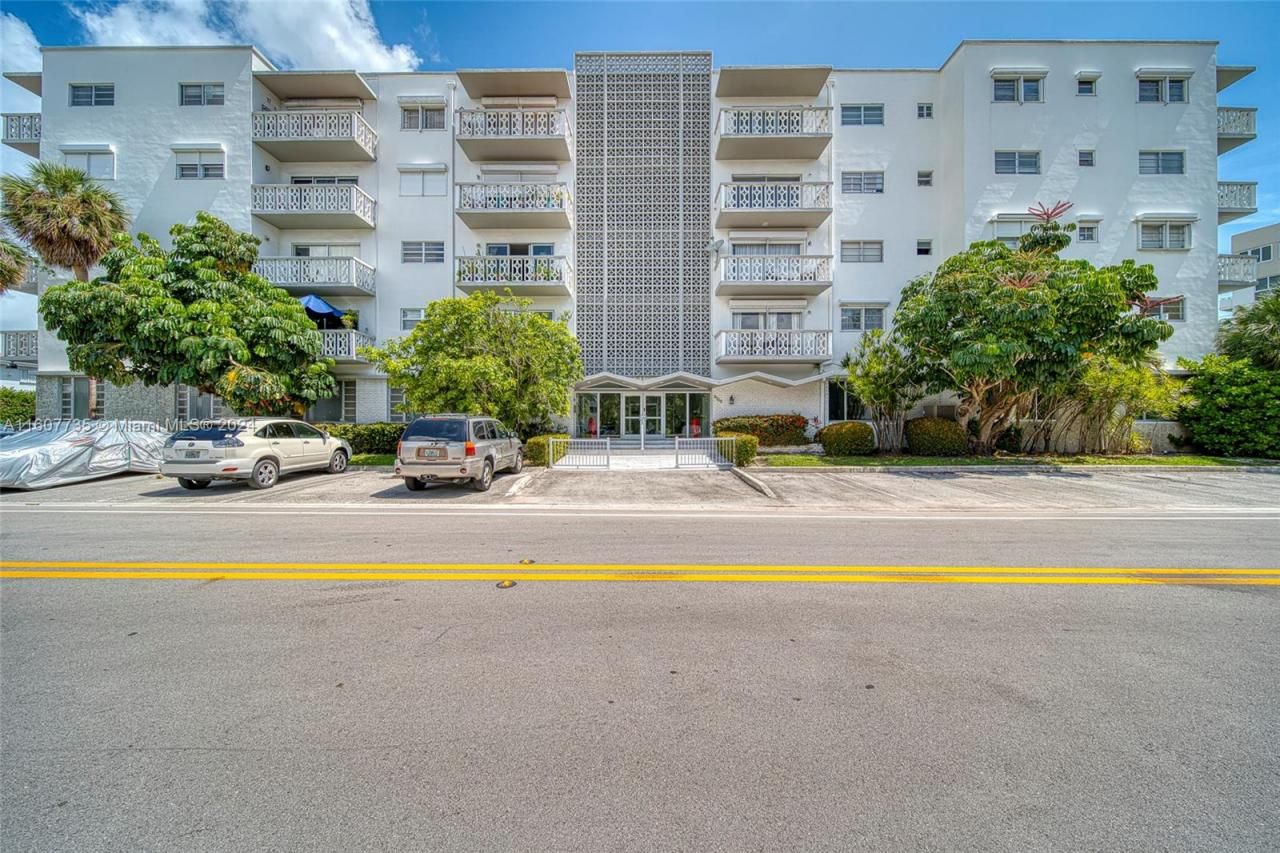 9700 E Bay Harbor Dr, Unit 508, Bay Harbor Islands, FL 33154 Photo