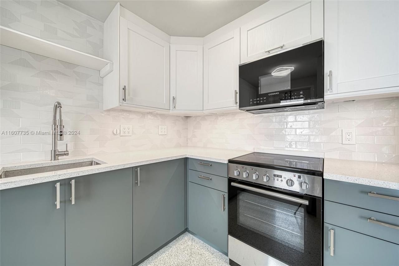 9700 E Bay Harbor Dr, Unit 508, Bay Harbor Islands, FL 33154 Photo