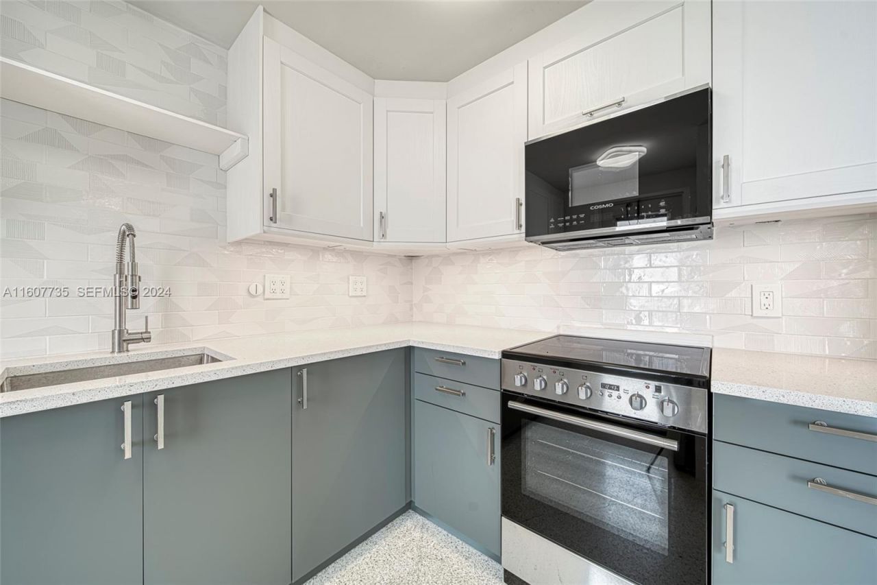 9700 E Bay Harbor Dr, Unit 508, Bay Harbor Islands, FL 33154 Photo