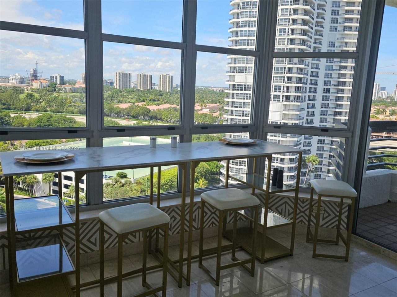 3600 Mystic Pointe Dr, Unit 1607, Aventura, FL 33180 Photo