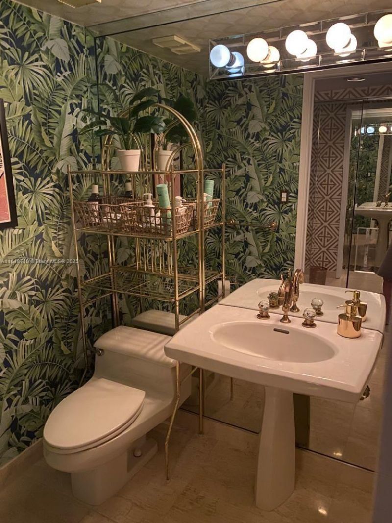 3600 Mystic Pointe Dr, Unit 1607, Aventura, FL 33180 Photo