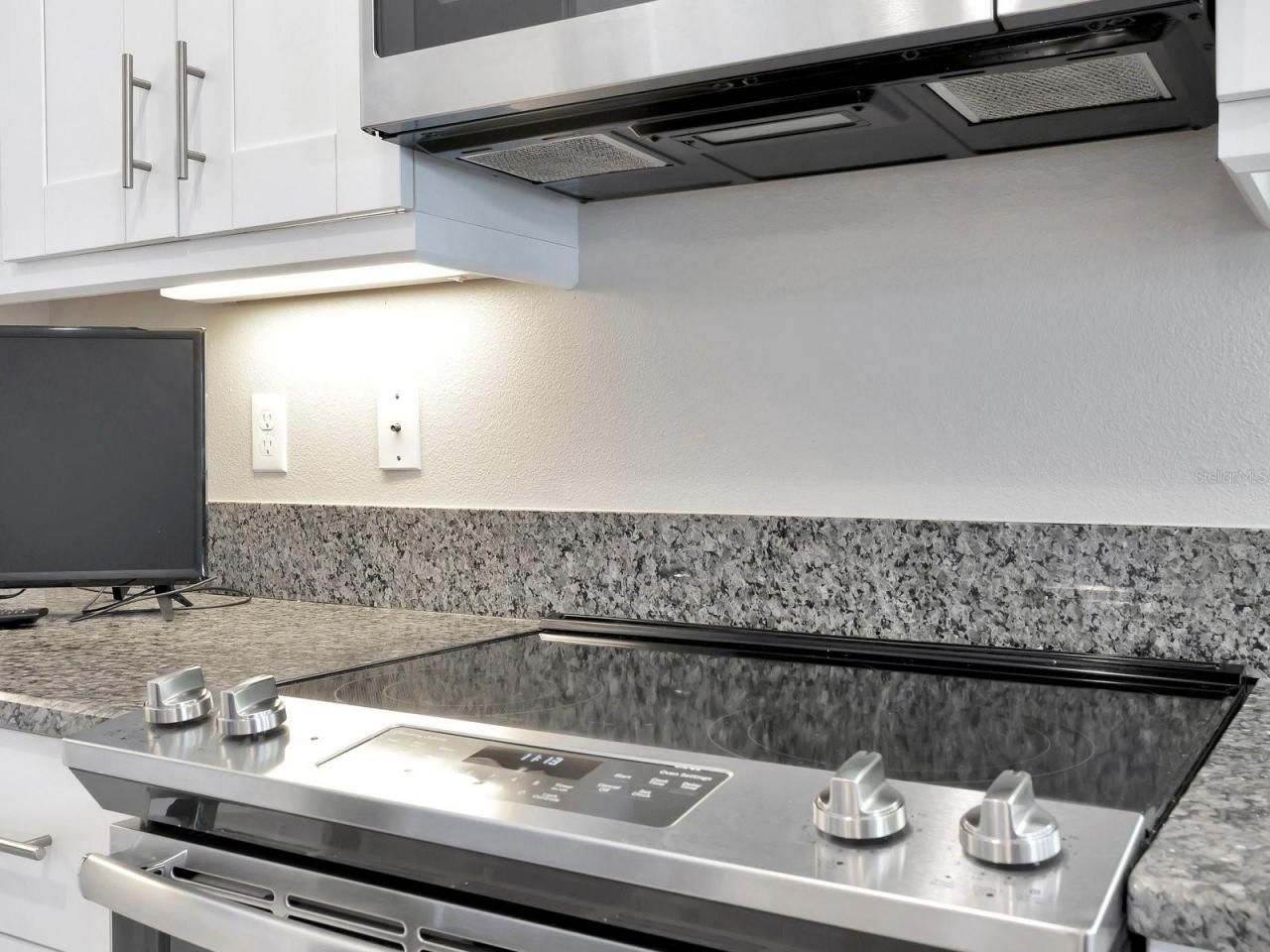 7840 34th Avenue W, Unit 202, Bradenton, FL 34209 Photo