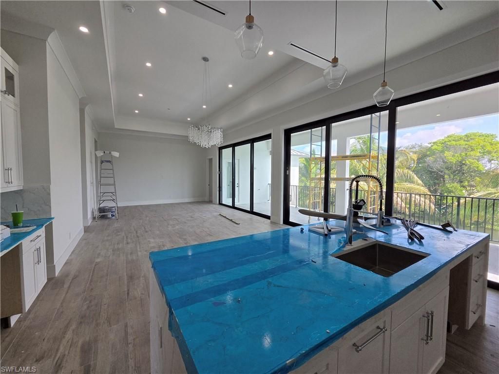 231 1st St, Bonita Springs, FL 34134 Photo