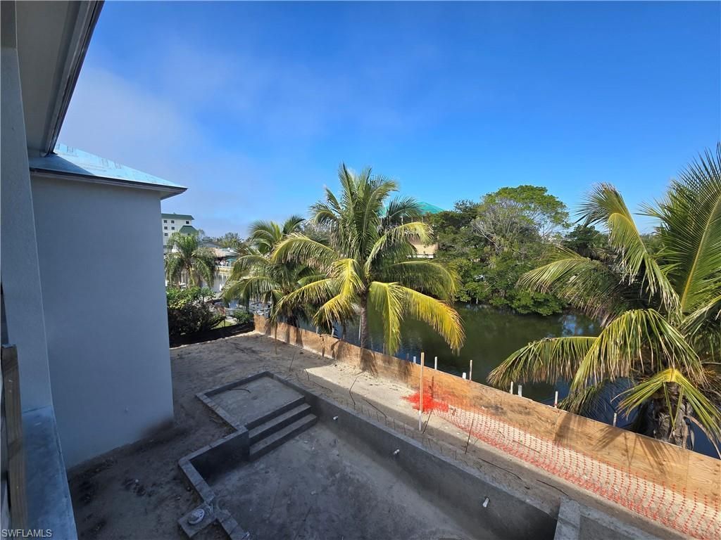 231 1st St, Bonita Springs, FL 34134 Photo