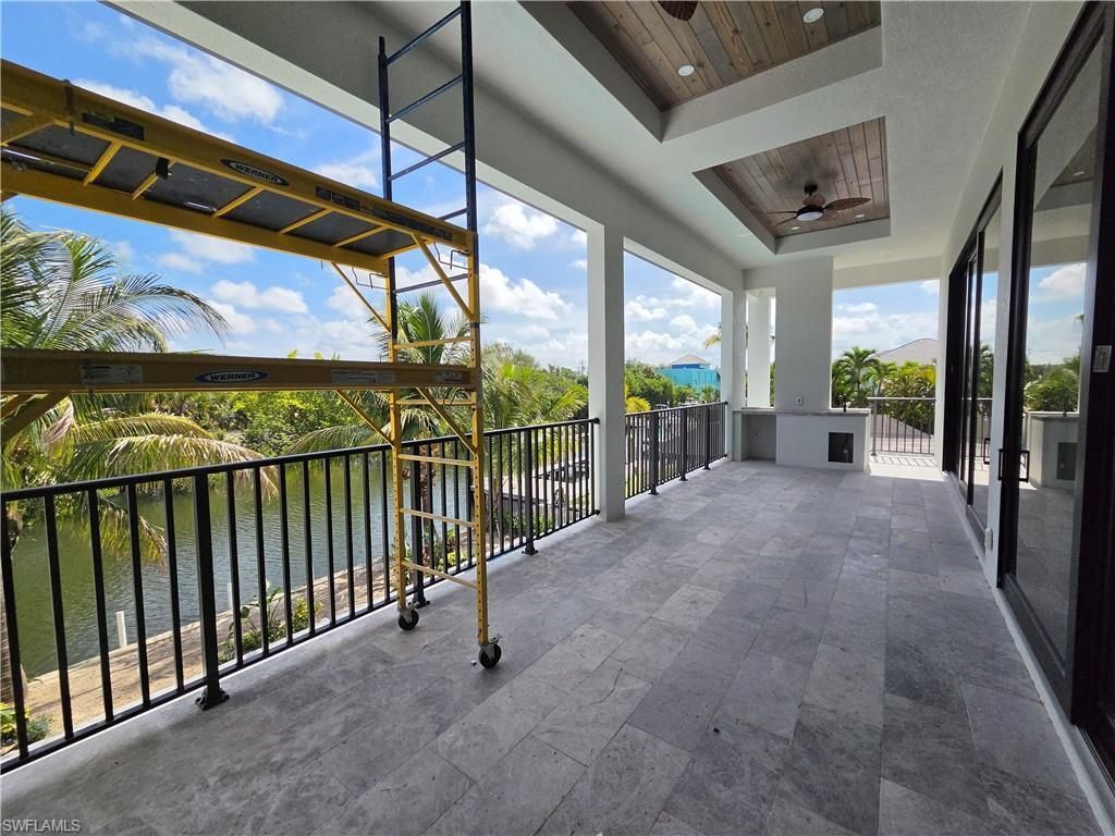 231 1st St, Bonita Springs, FL 34134 Photo