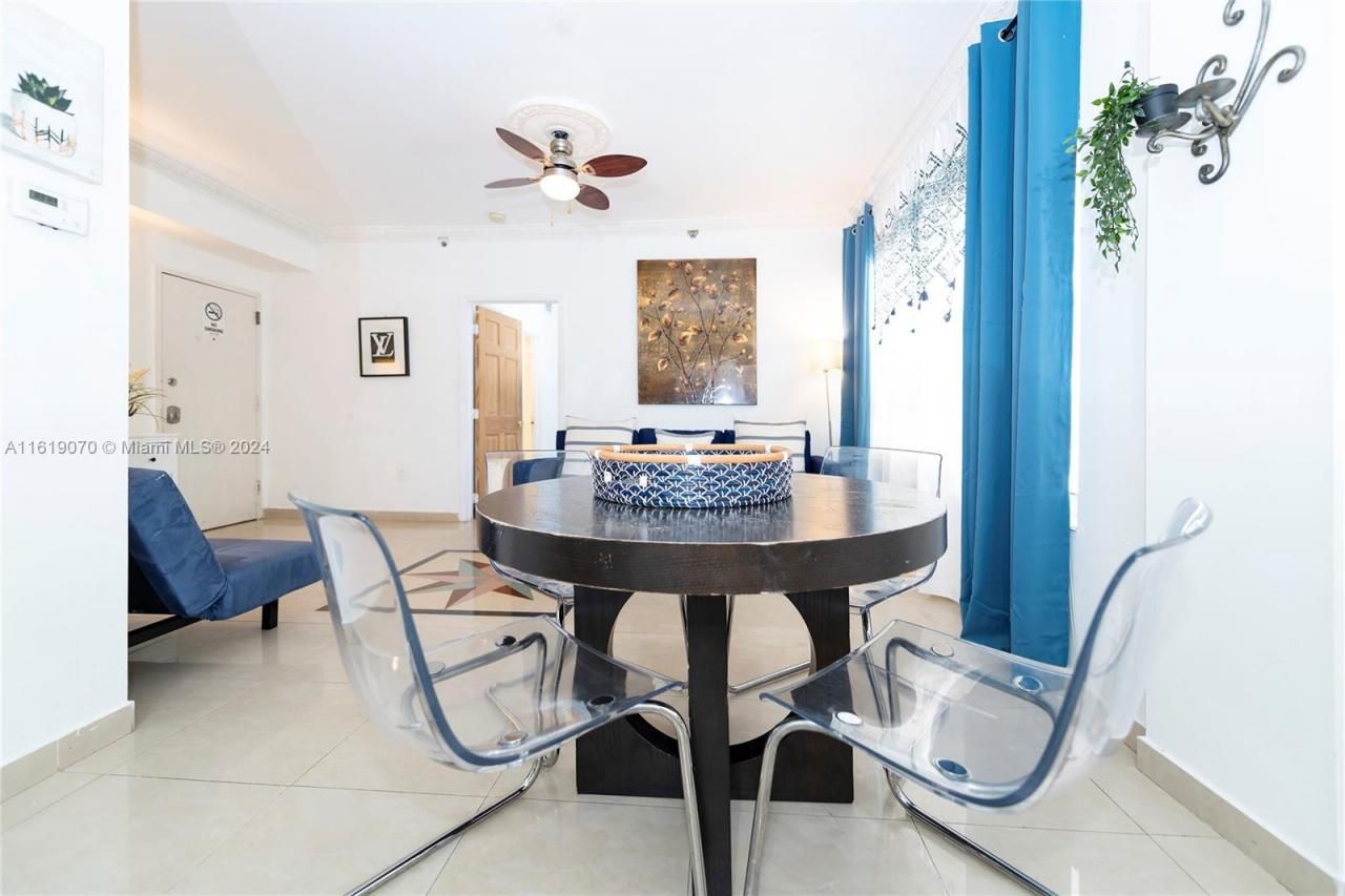 918 Ocean Dr, Unit 202, Miami Beach, FL 33139 Photo