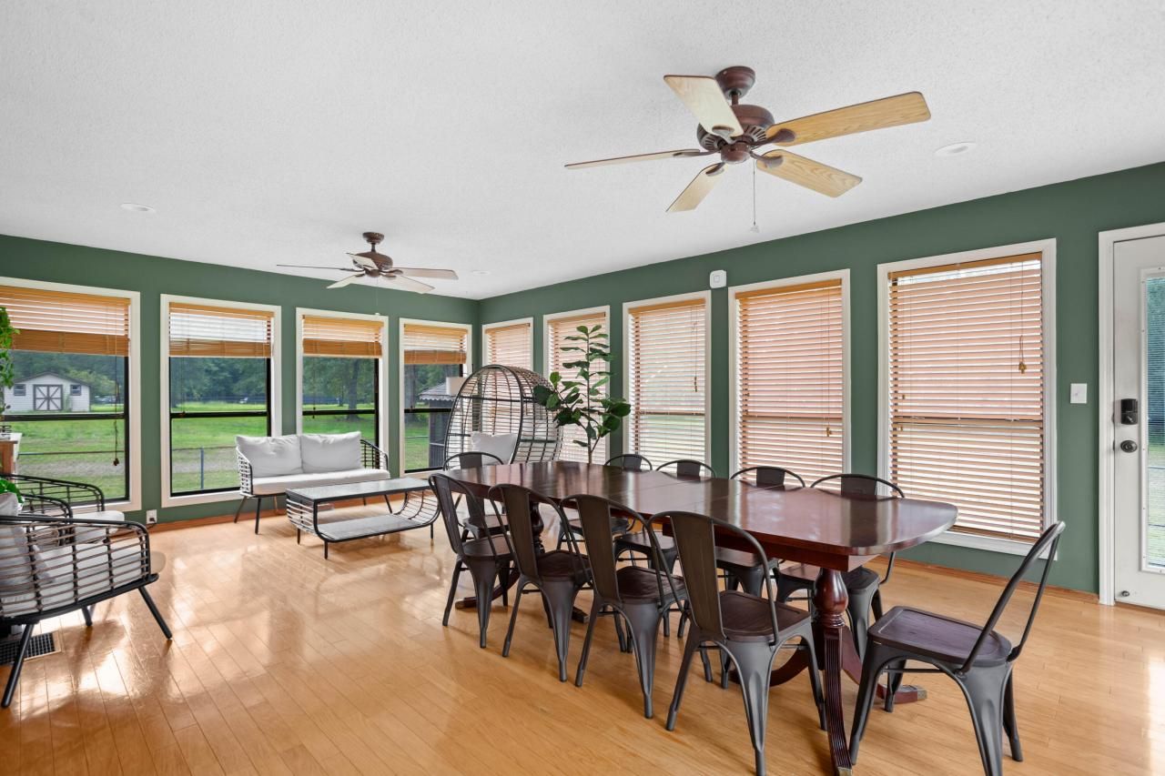 708 E Butternut Road Photo 18