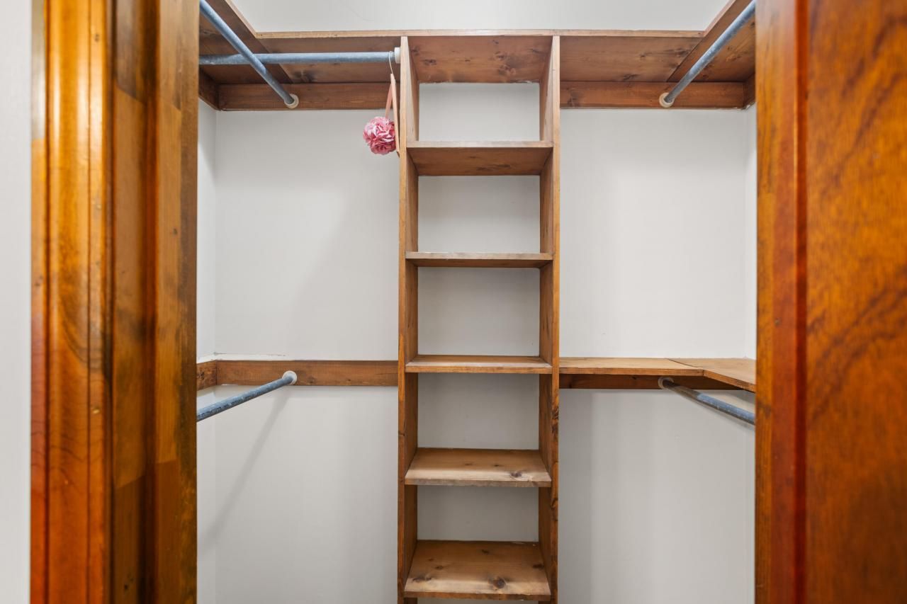 708 E Butternut Road Photo 23