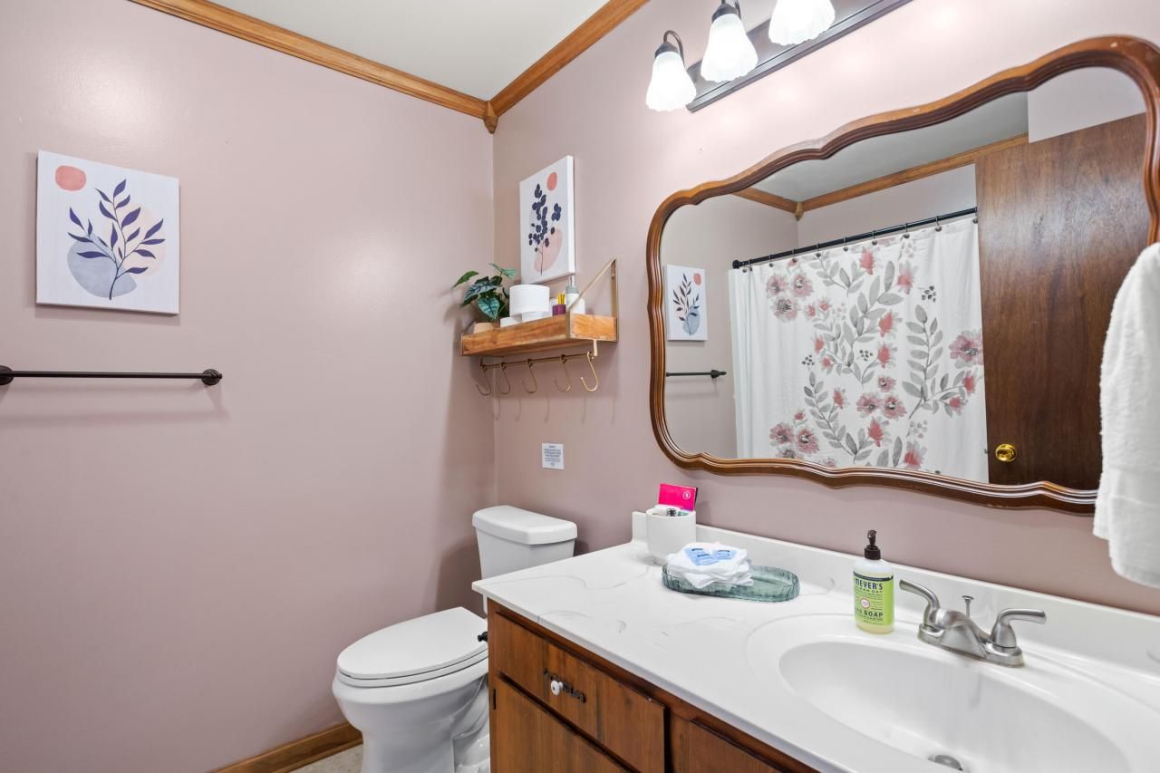 708 E Butternut Road Photo 25